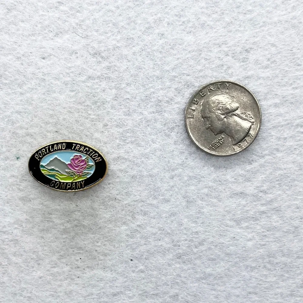 🔮 5/$25 Portland Traction Company‎ Pin